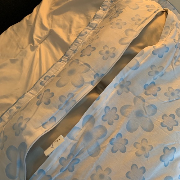 Standard pillow sham engraved with Natalie. - Picture 4 of 4